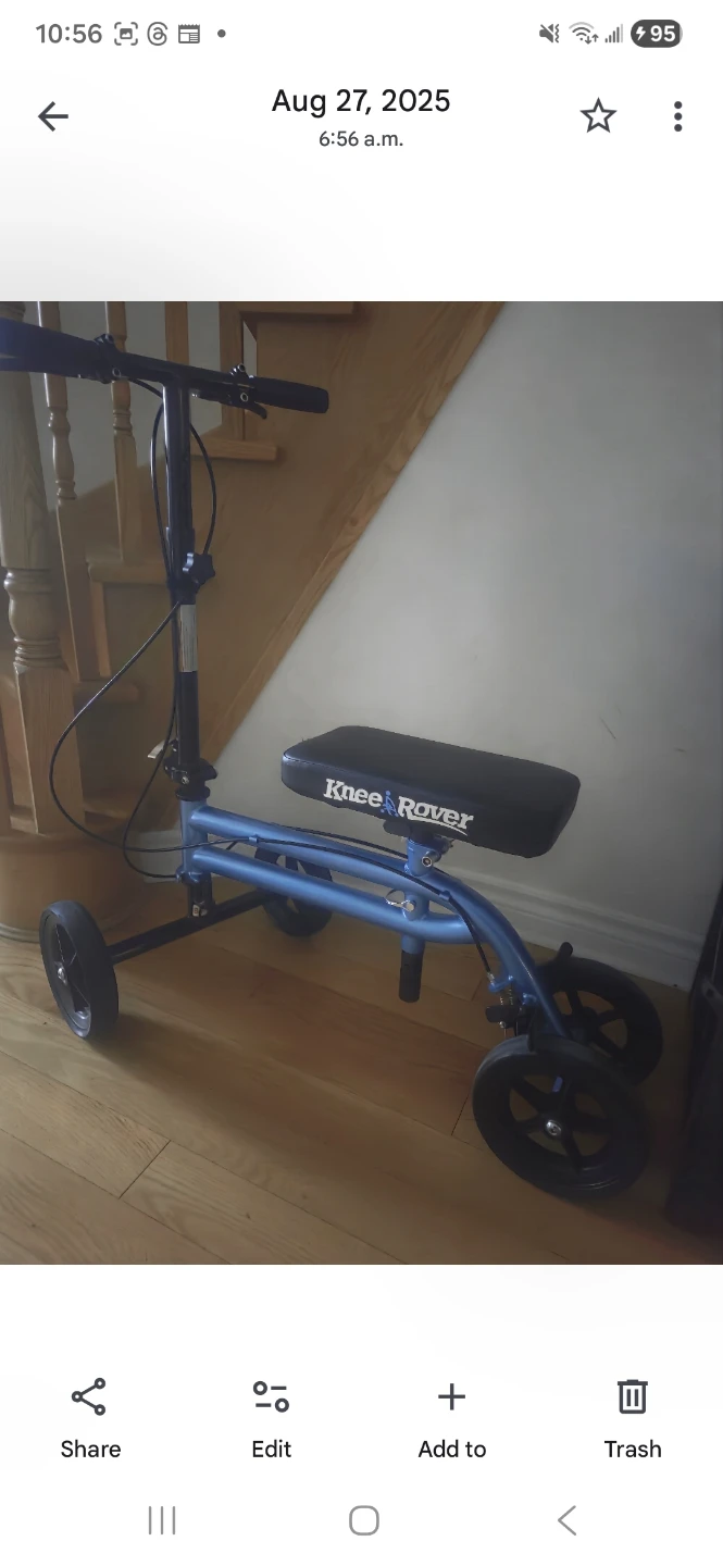 KneeRover Knee Scooter Walker