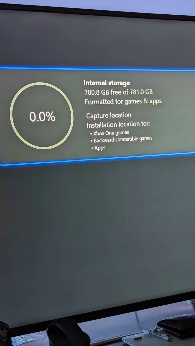 Xbox One with upgraded internal storage - photo 2