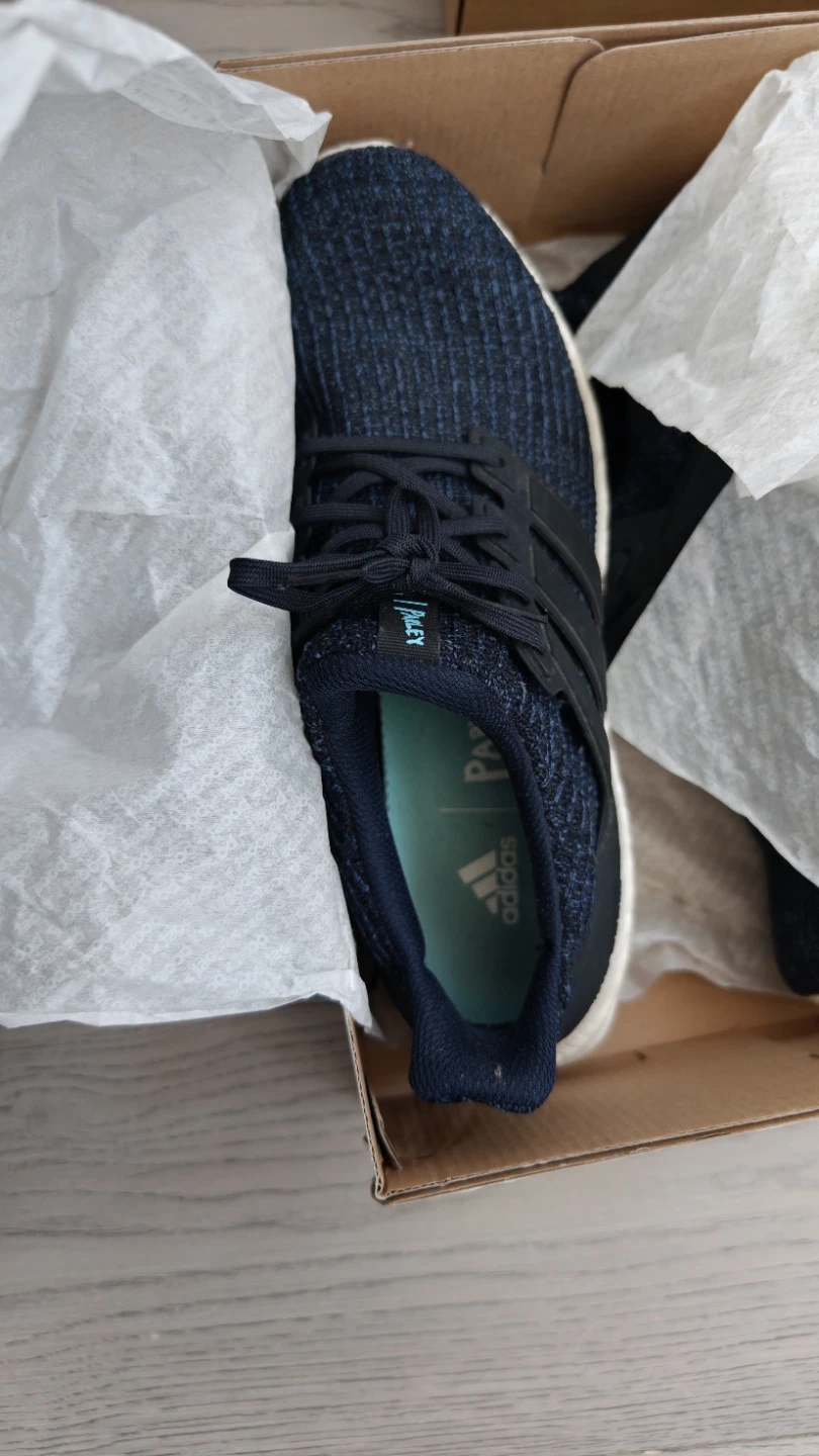 Adidas Ultraboost 4.0 Parley Size 10.5M - photo 2