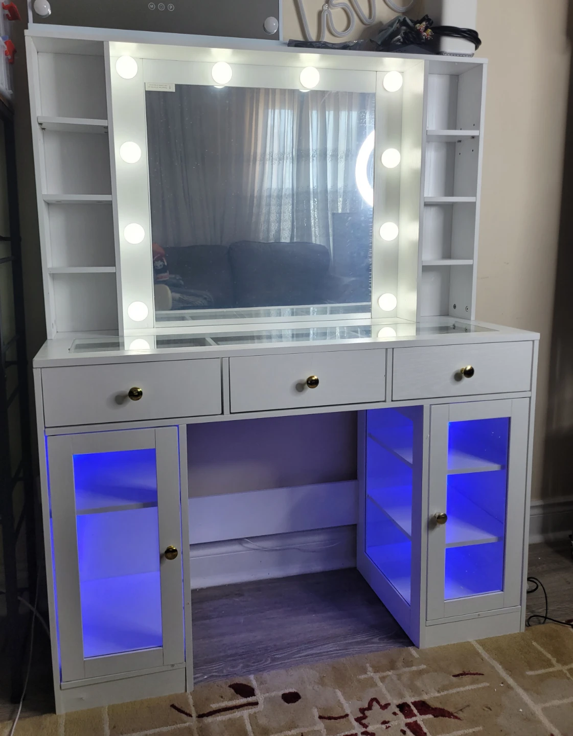 White Vanity Desk with Lighted Mirror - photo 3