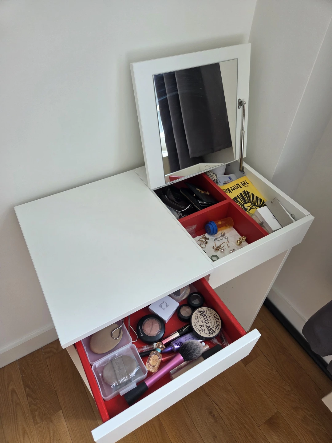 Ikea MALM White Dressing Table / Desk with Mirror - photo 3