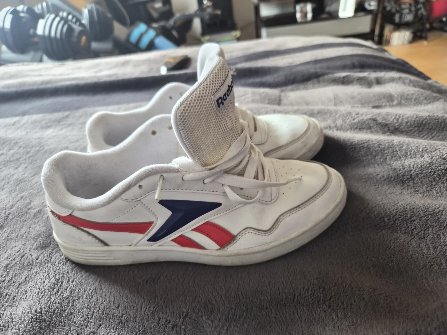 Reebok White & Red Sneakers - photo 3