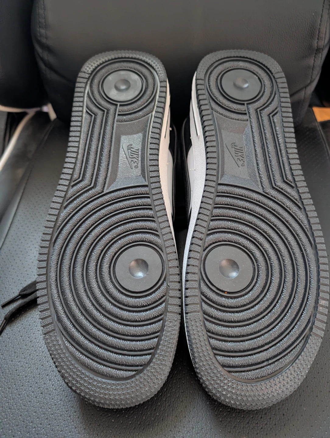Nike Air Force 1 Low Black White Sneakers - photo 3