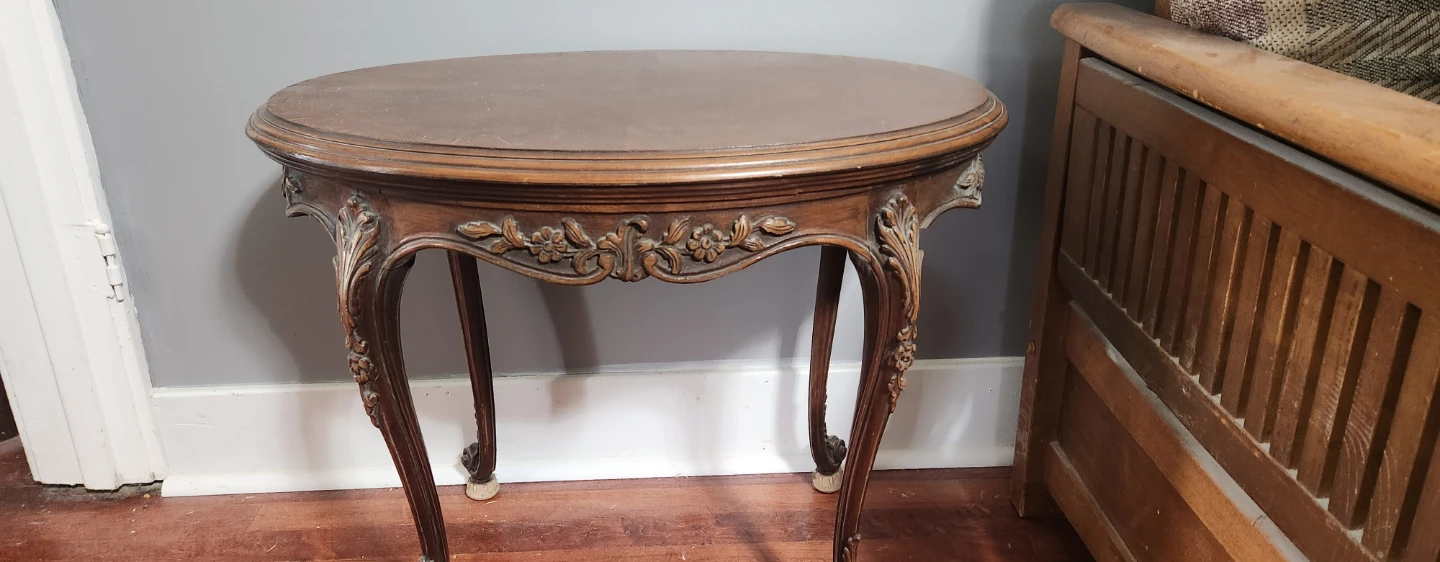 Vintage Oval Wood Side Table with Carved Details - photo 2
