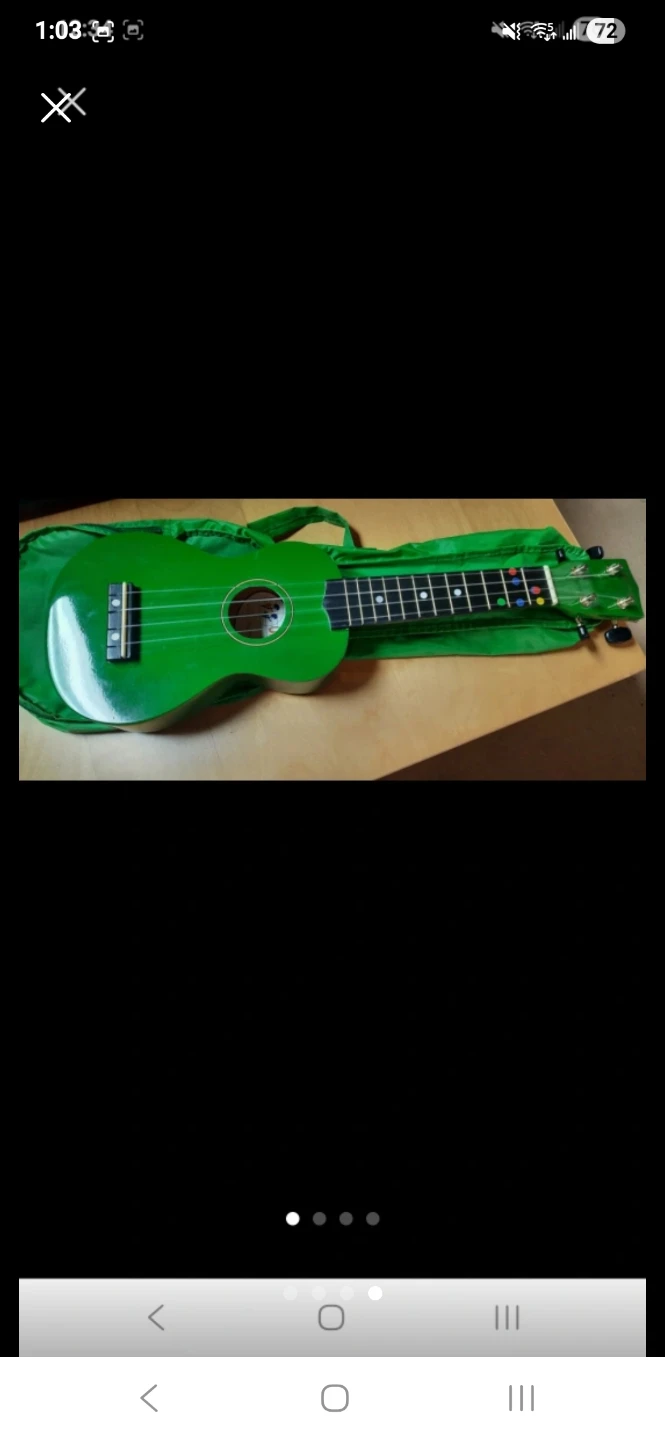Green Ukulele with Case - photo 2