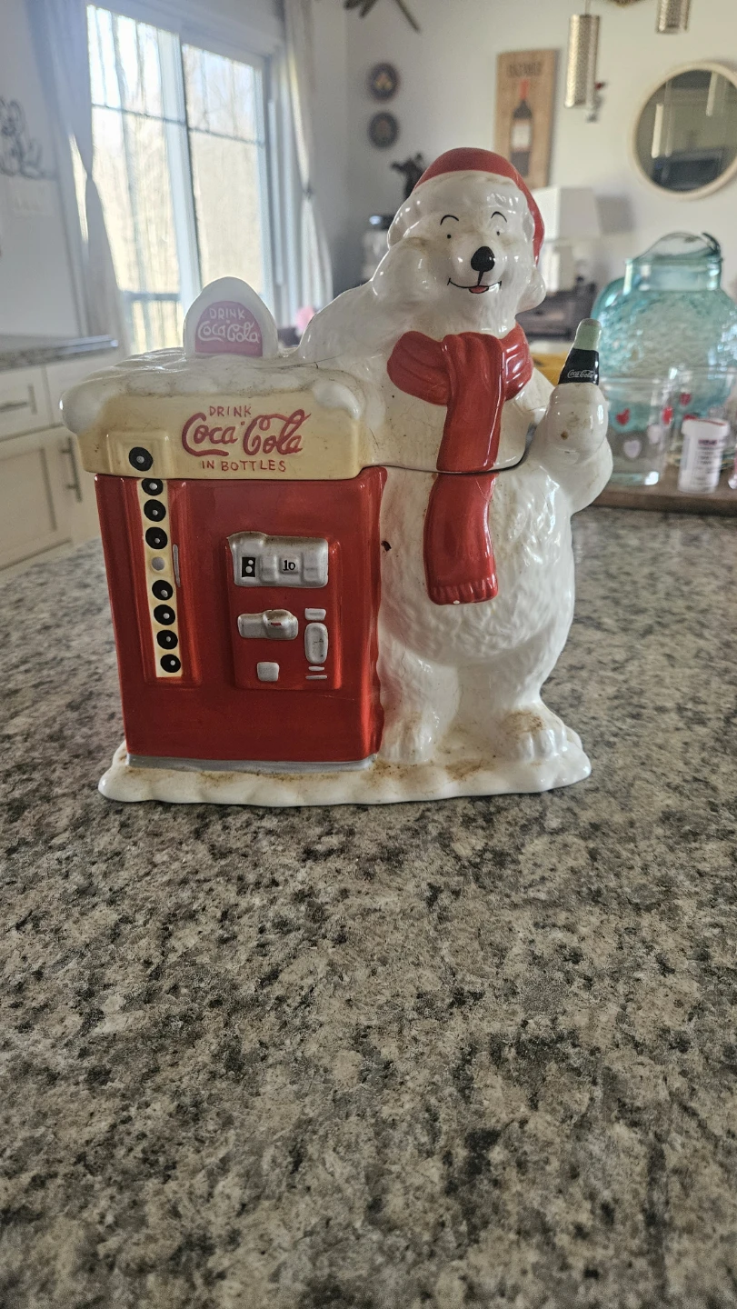 Coca-Cola Polar Bear Cookie Jar - photo 2