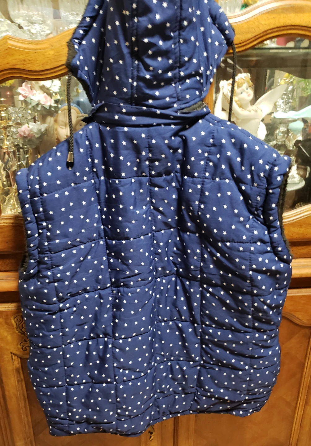 Women Puffer Vest with Stars.Xxl. - photo 2