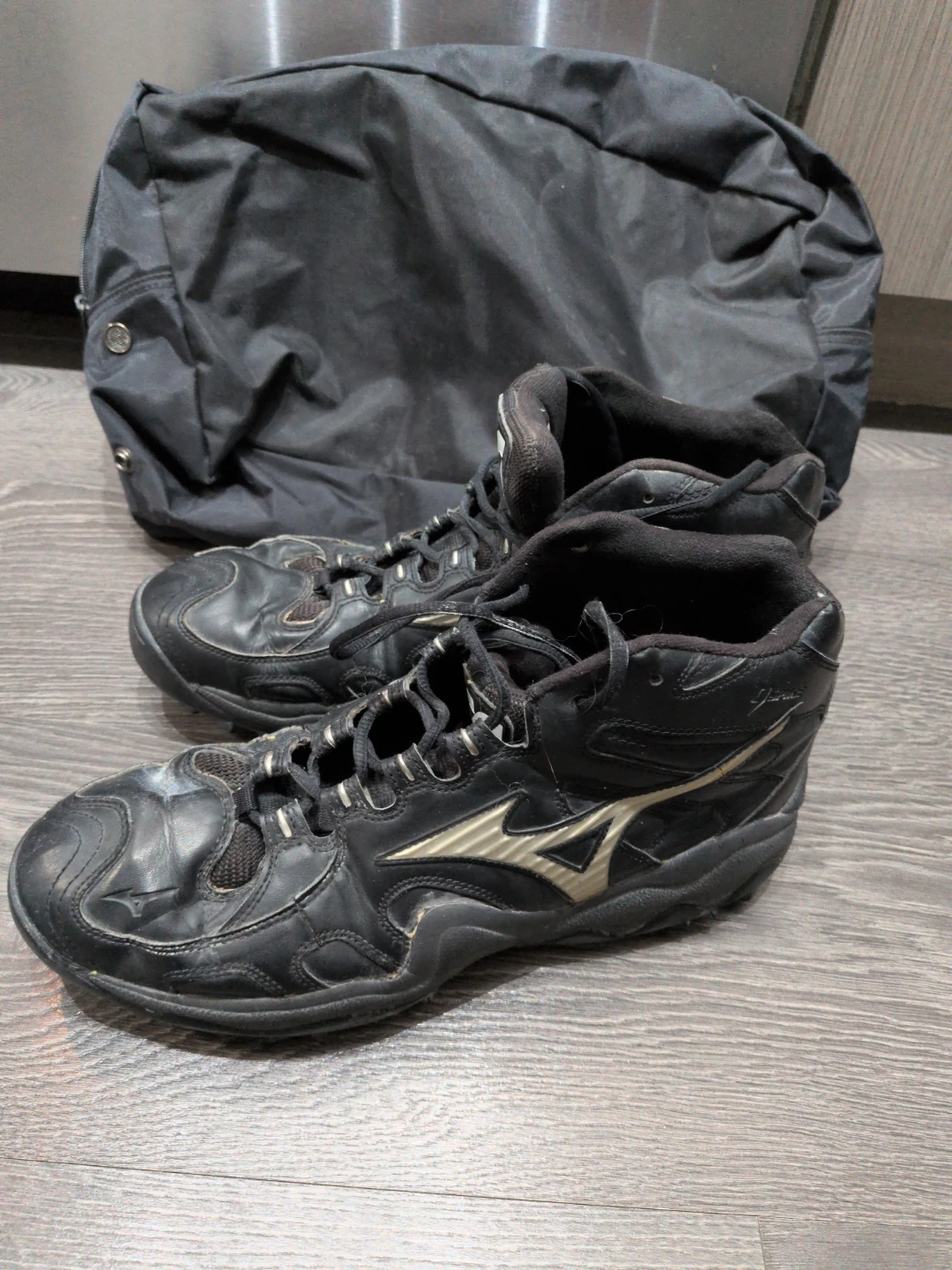 Mizuno 9 Spike Premier Mid Baseball Cleats