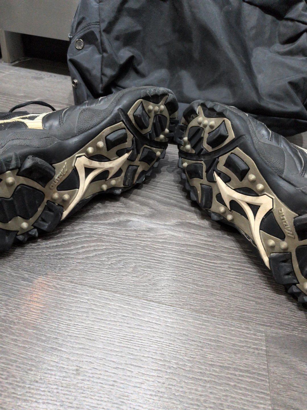 Mizuno 9 Spike Premier Mid Baseball Cleats - photo 4