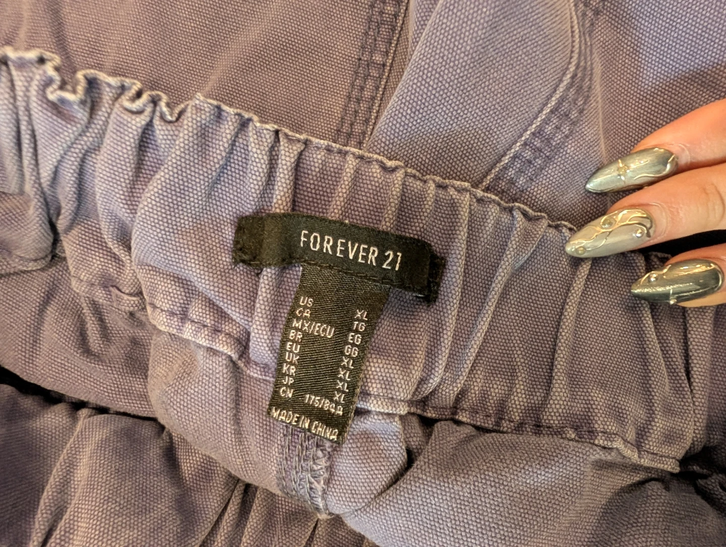 Forever 21 Purple Cargo Pants Size XL - photo 3