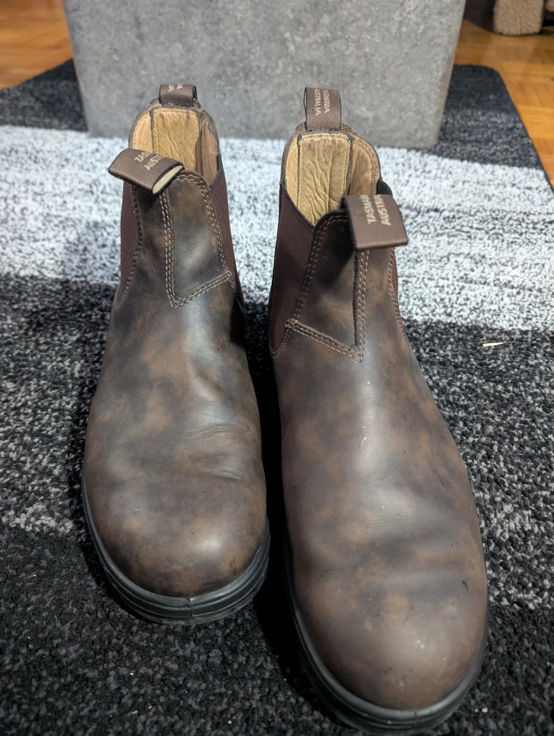 Blundstone Brown Leather Chelsea Boots