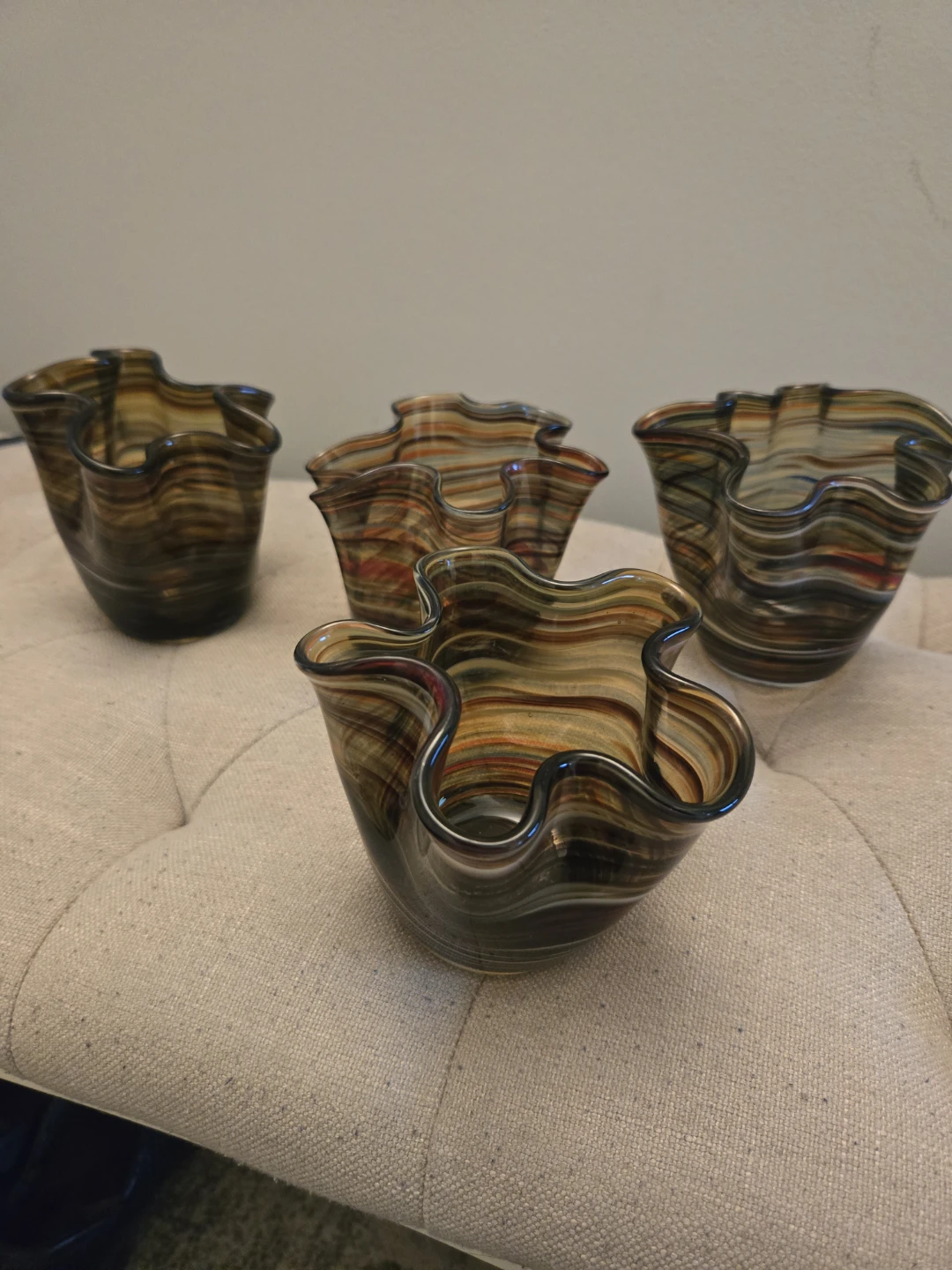 Ruffeld Handkerchief Glass Vases - photo 4