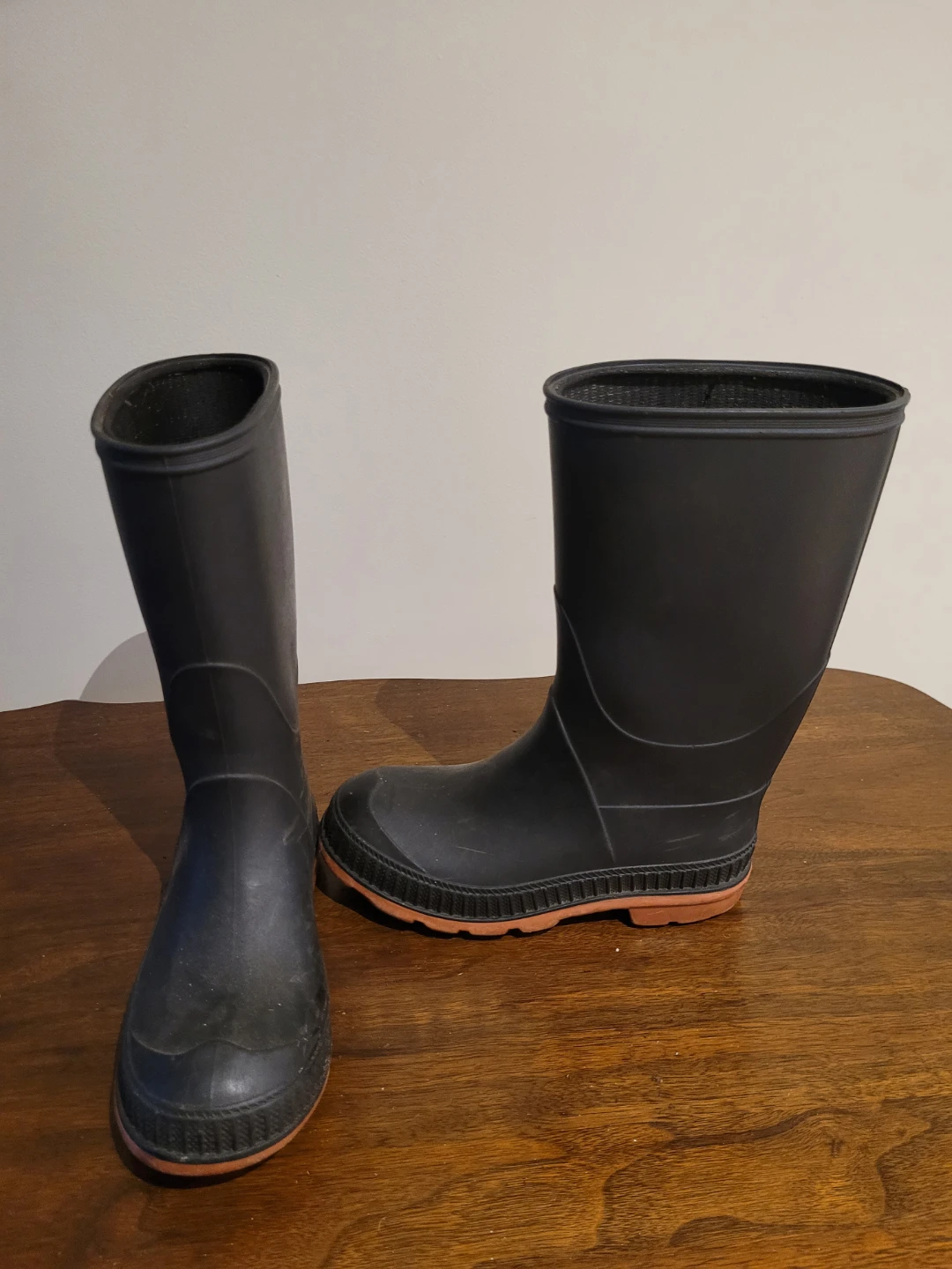 Black Rubber Rain Boots