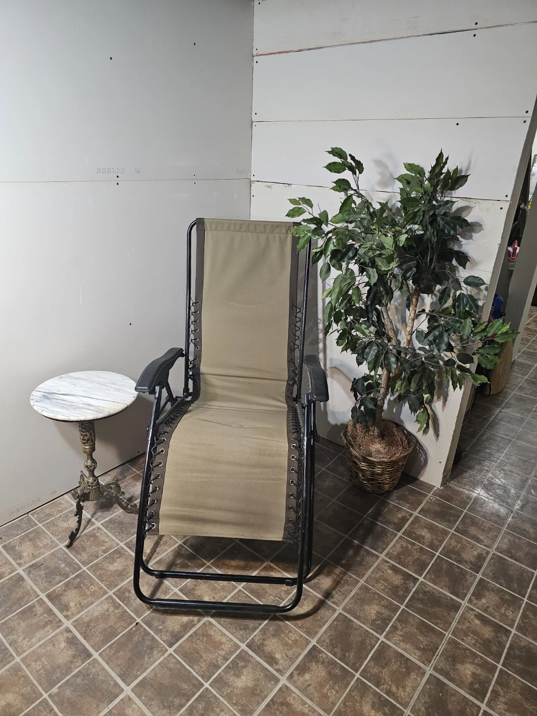 Zero Gravity Chair - Tan Fabric - photo 2