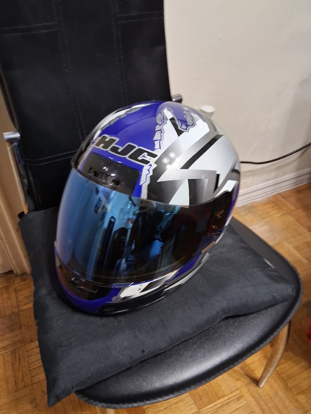 HJC Motorcycle Helmet