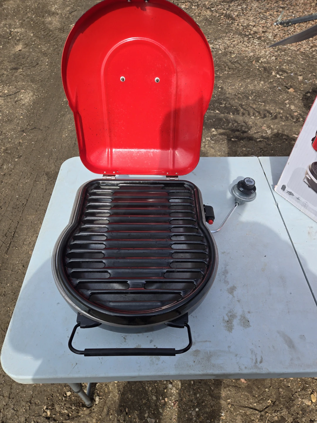 Coleman Fold N Go+ Portable Propane Grill - photo 2