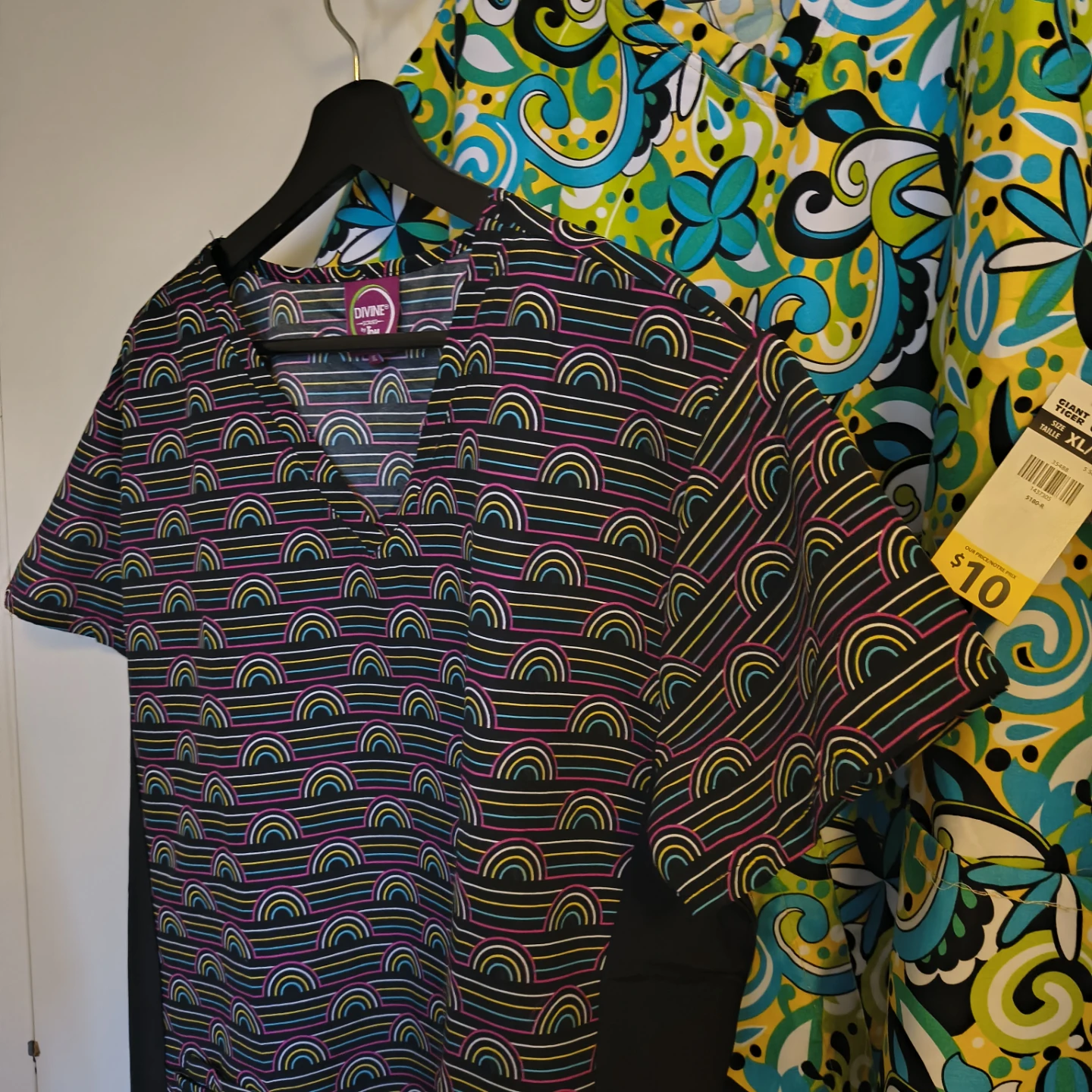 Divine Scrubs by JDM Uniforms Scrub Tops - XL
