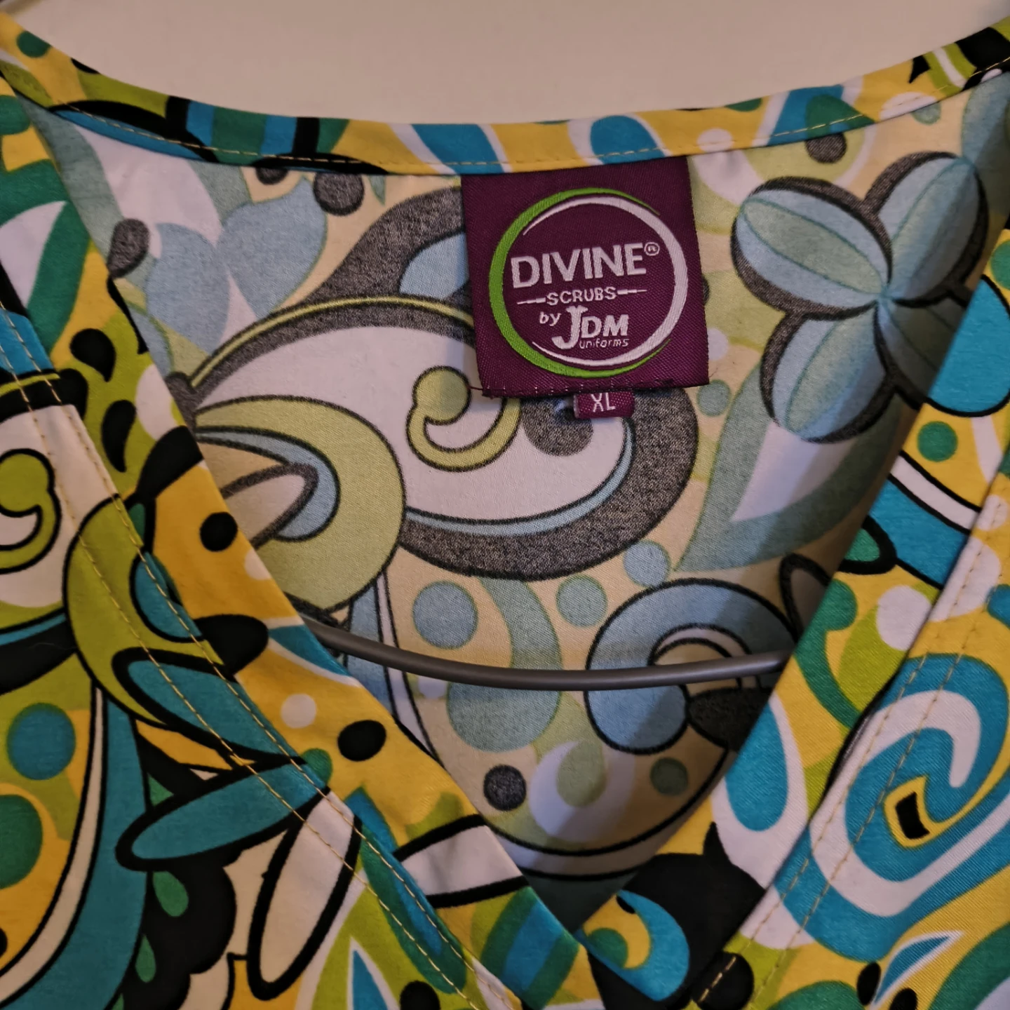 Divine Scrubs by JDM Uniforms Scrub Tops - XL - photo 3