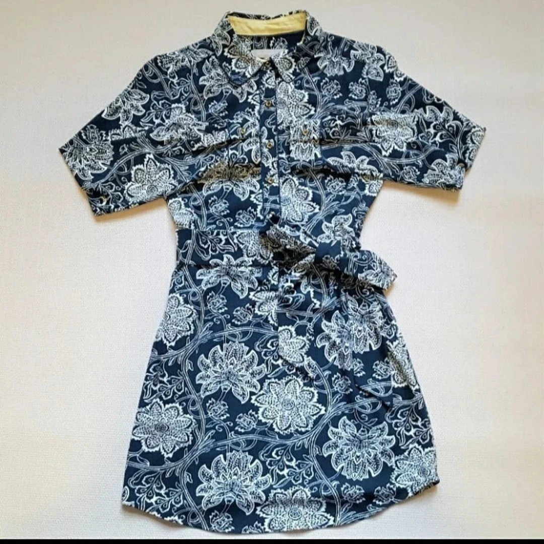 Navy floral print button-up shirt dress