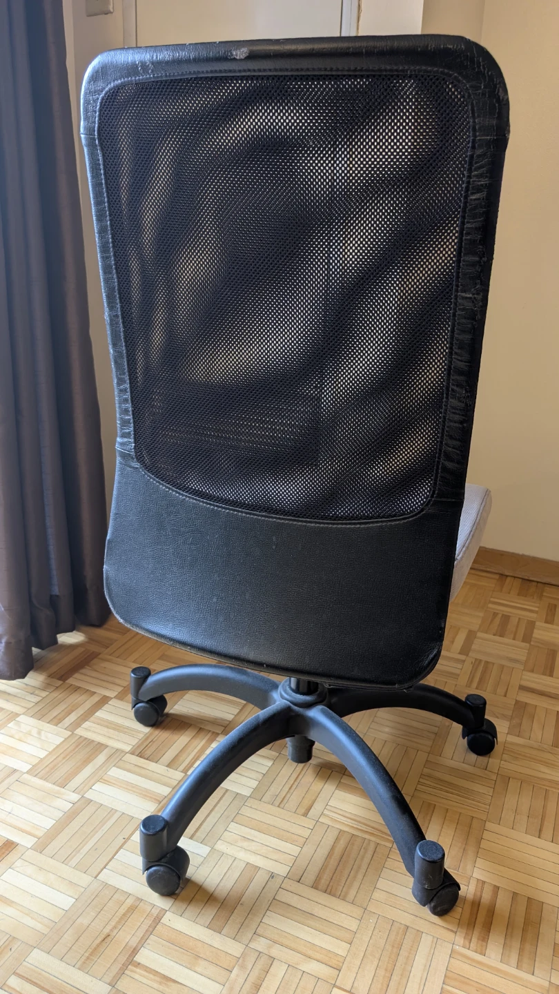 Office Chairs - photo 2