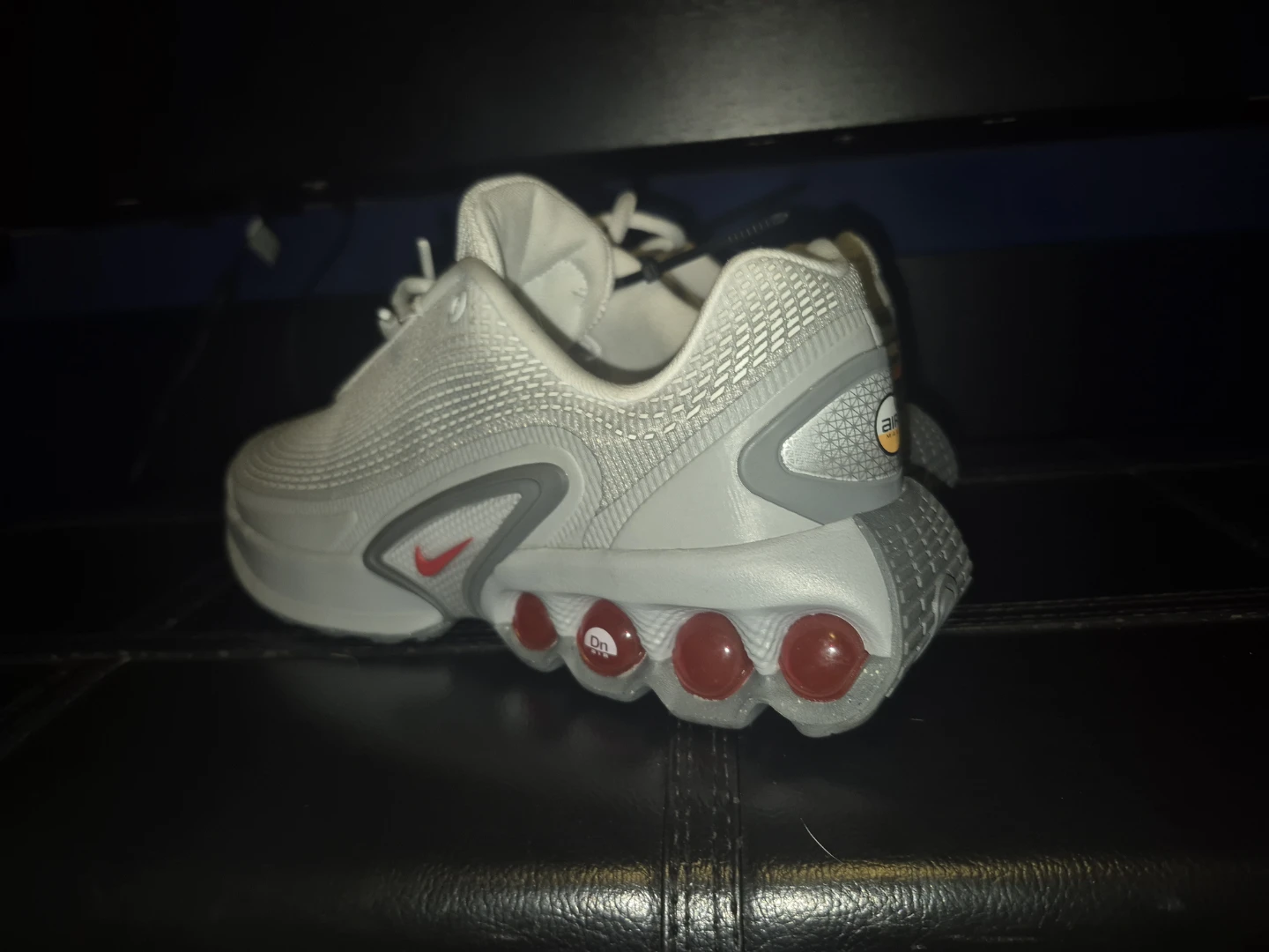 Special Edition Nike Air Max DN SE "Light Smoke University Red" - photo 2