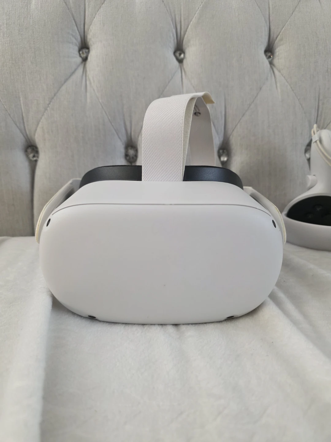 Oculus quest 2 - 128gb model - photo 2