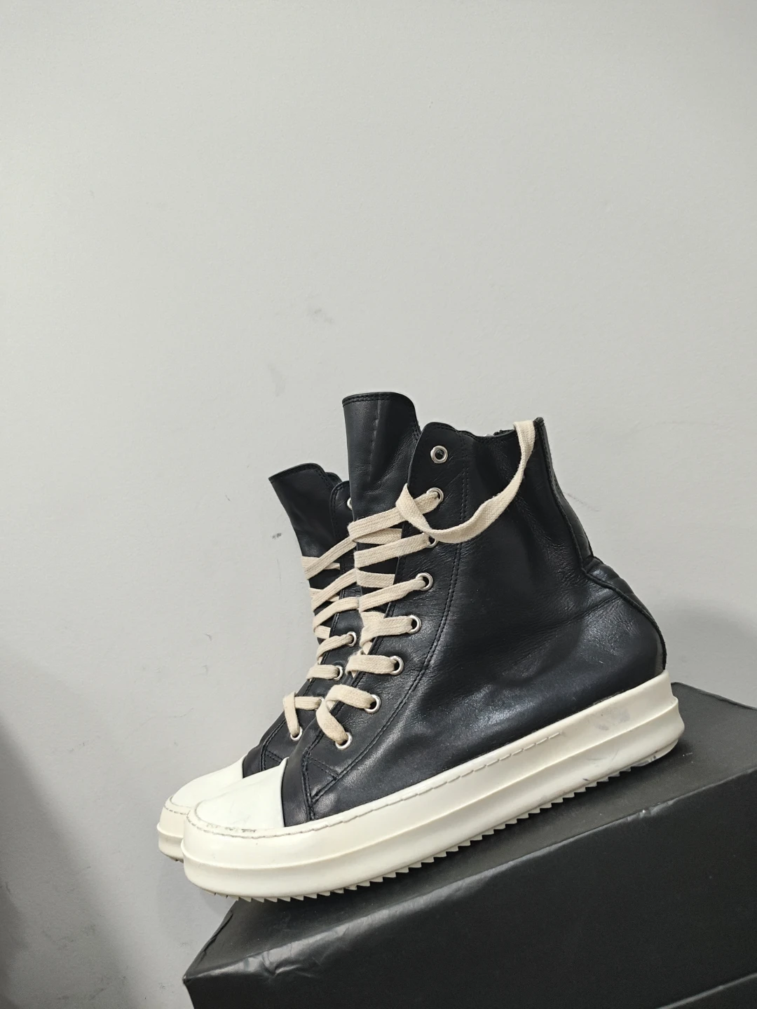 Rick Owens High Top Sneakers Black/White - photo 5