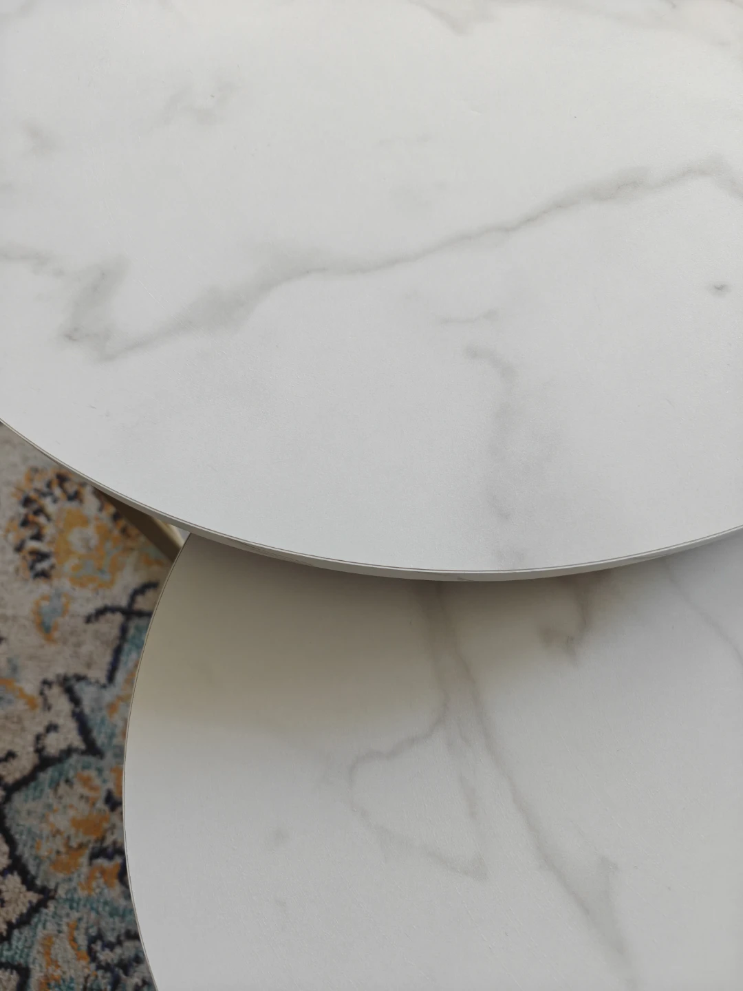 Set of 2 Nesting Round Coffee Tables - White Marble Look - photo 3