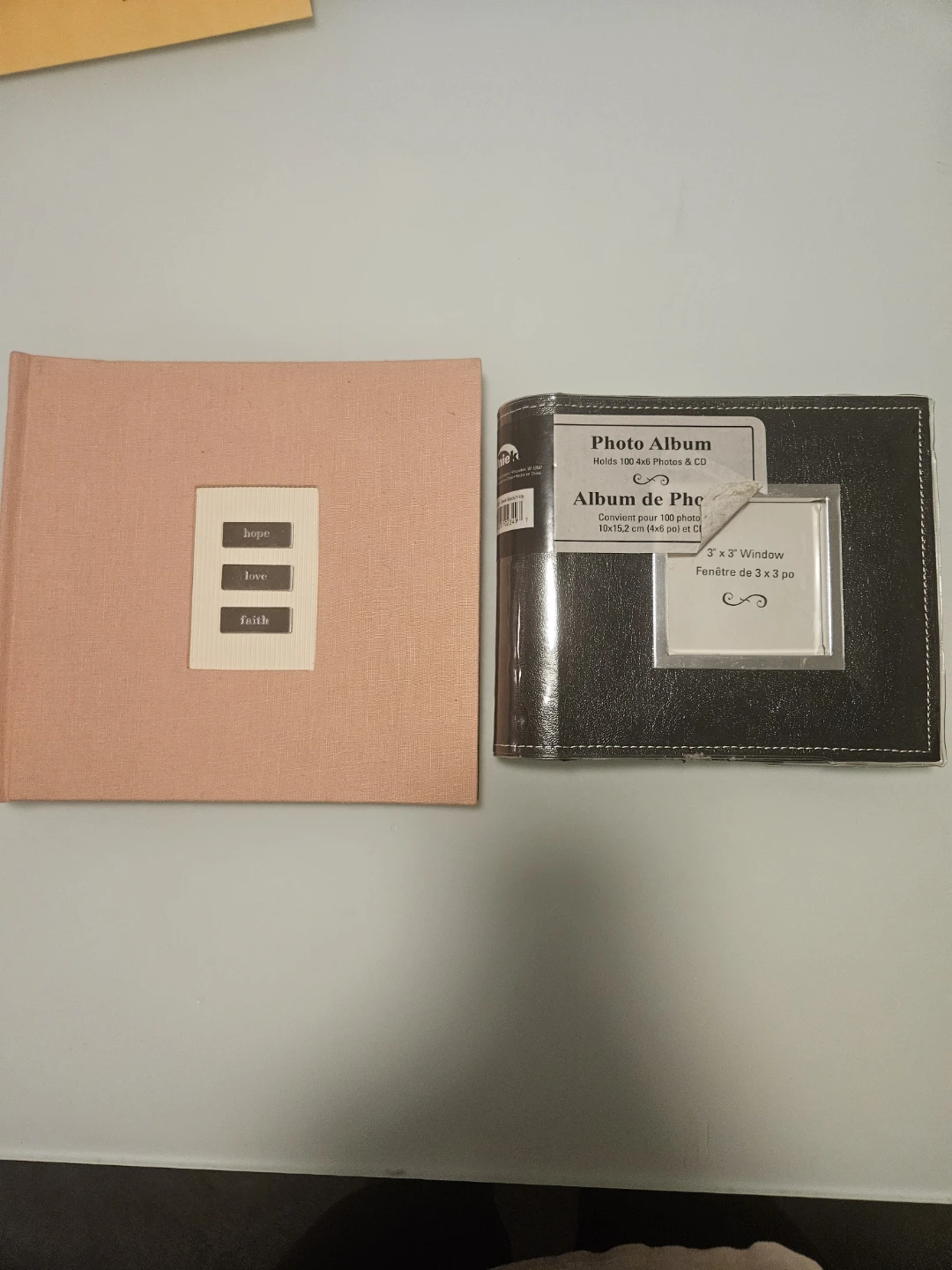 Photo Albums - Holds 100 4x6 Photos & CD