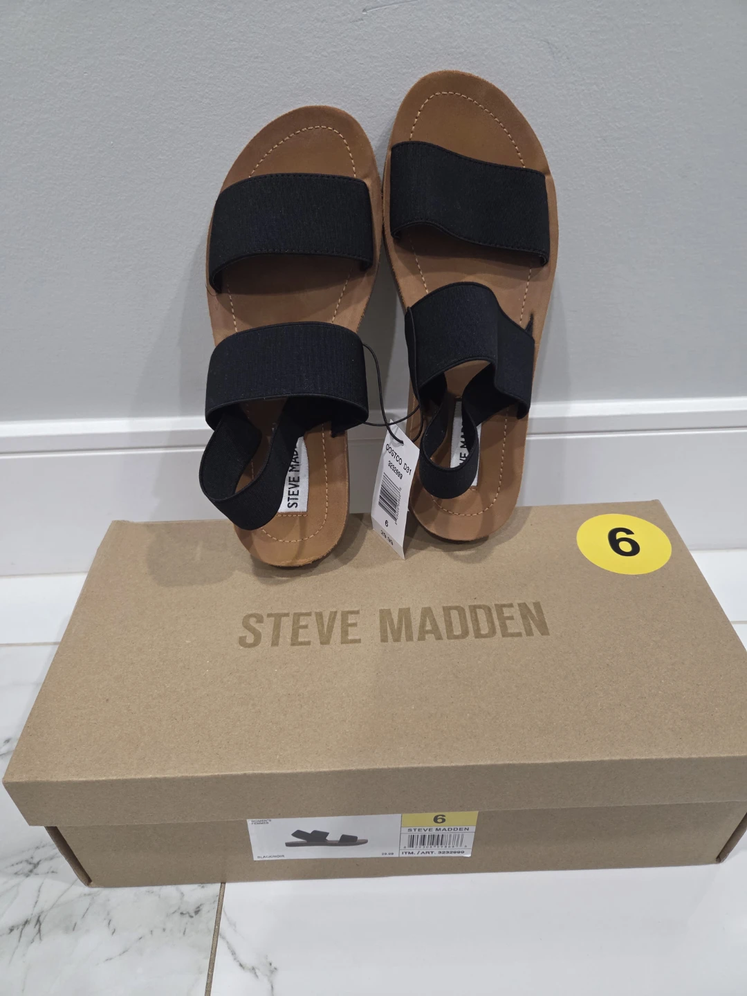STEVE MADDEN SANDAL