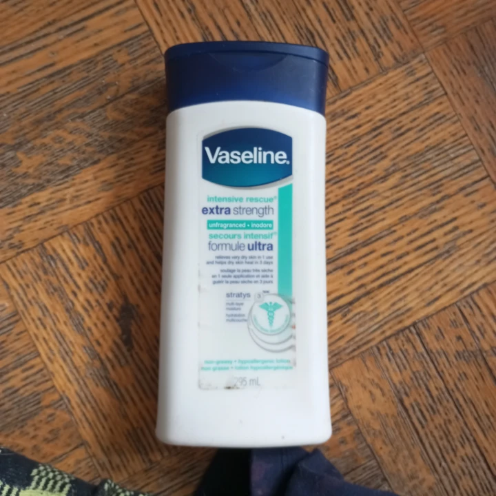 Vaseline Intensive Rescue 🌱Lotion