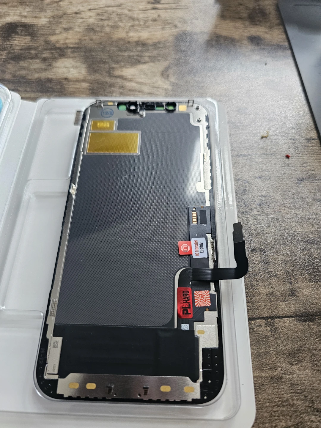 OLED Screen Replacement for iPhone 12 / 12 Pro