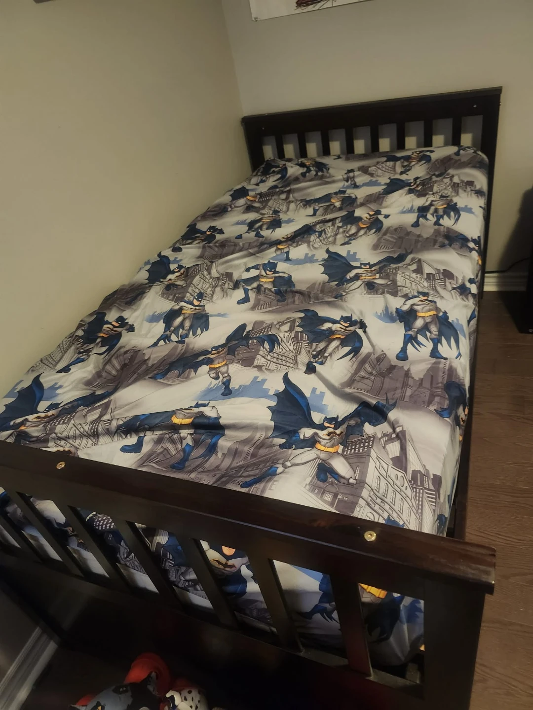 Twin Bed with Storage Drawers