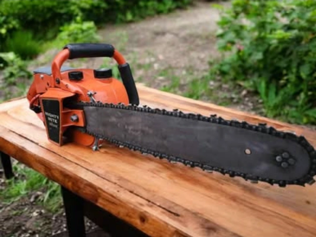 Remington Mighty Mite Deluxe 14-inch  chainsaw 34.4 Cc - photo 3