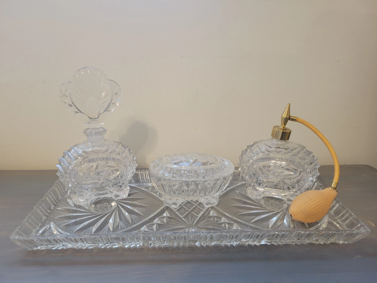 Vintage Crystal Vanity Set - photo 2