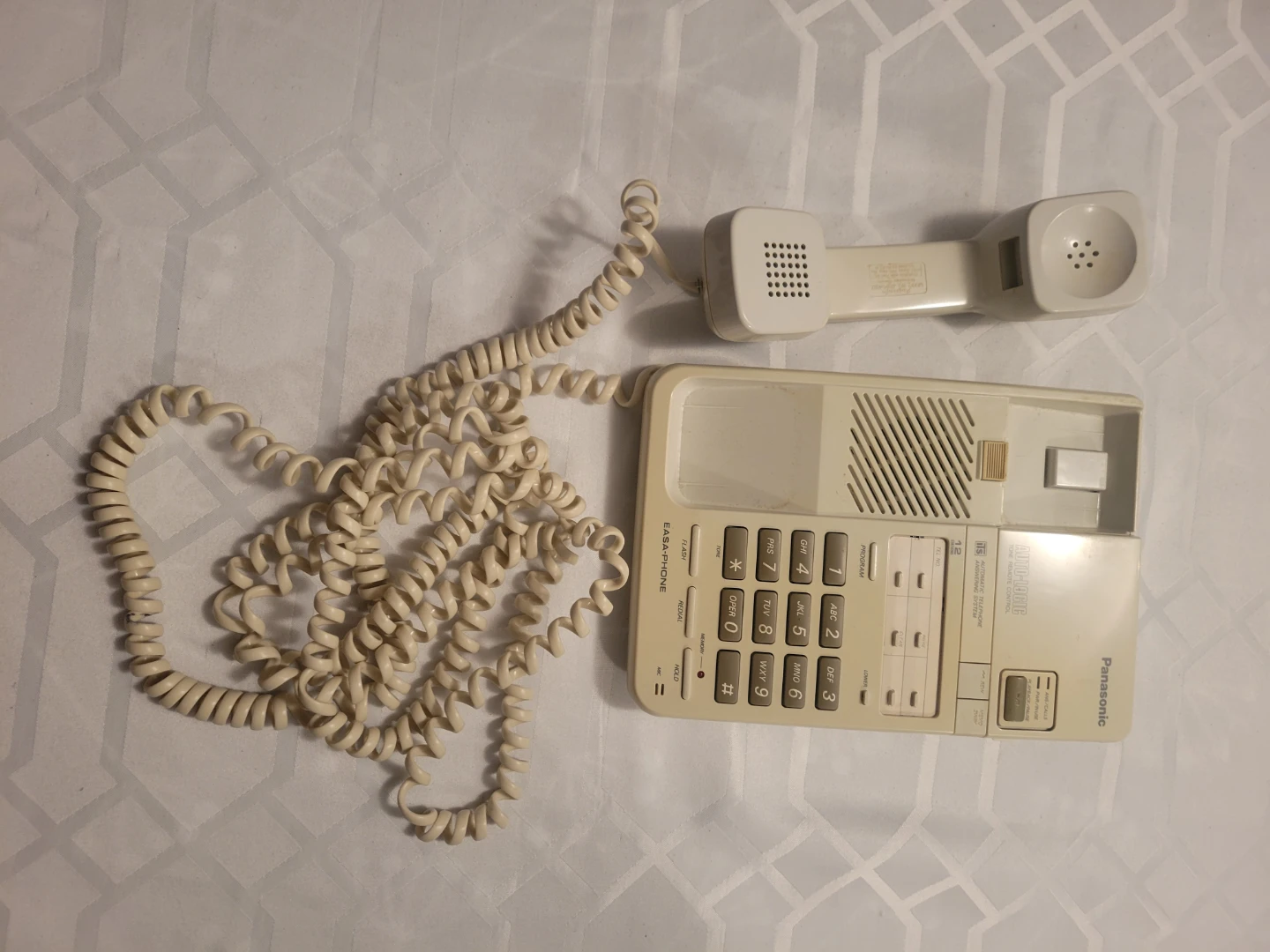 Panasonic Easa-Phone KX-T2390 Corded Landline Phone - photo 2