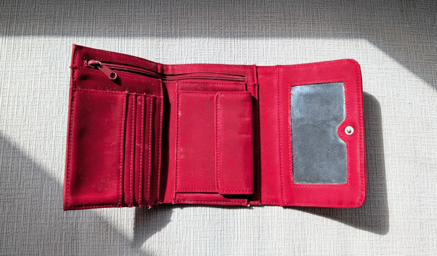 Red Tri-Fold Wallet - photo 2