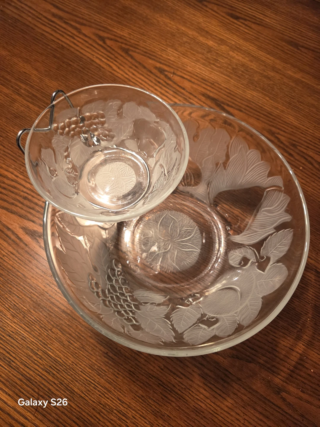 Glass Chip and Dip Bowl Set with Grape and Leaf Etching