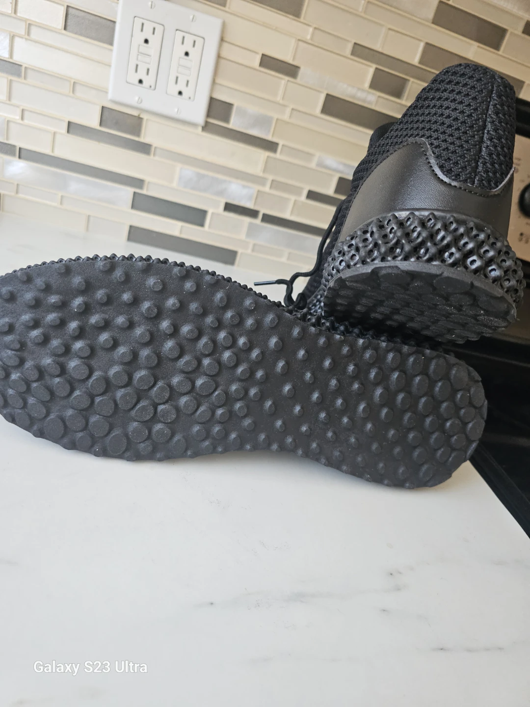 Black Athletic Shoes - photo 4