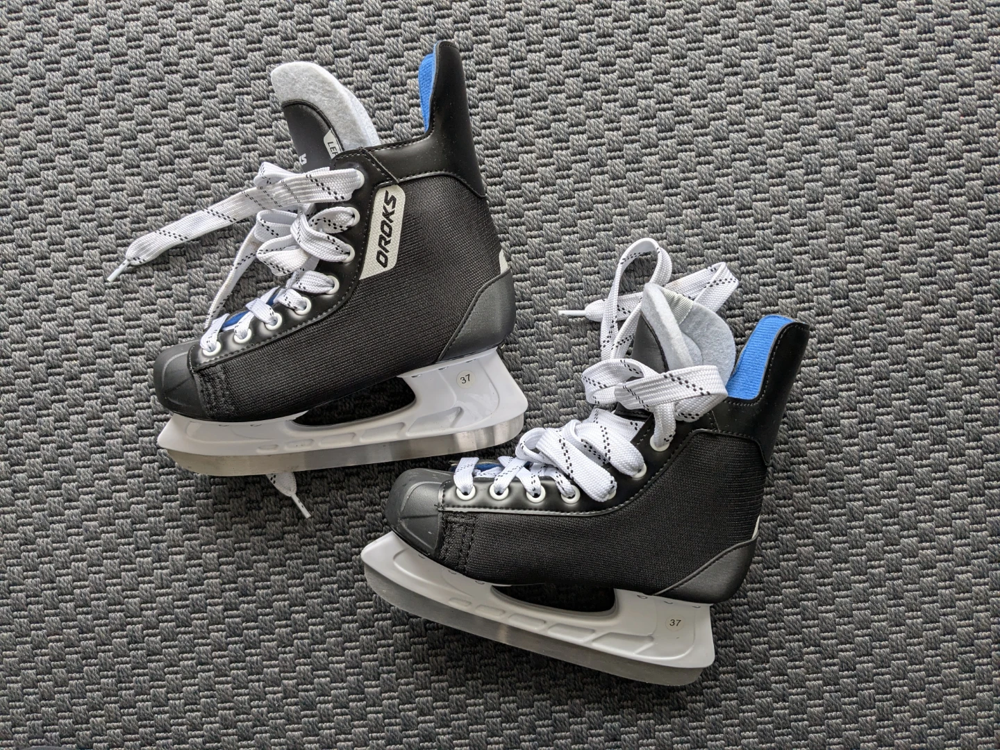 OROKS Hockey Skates Size 6.5US