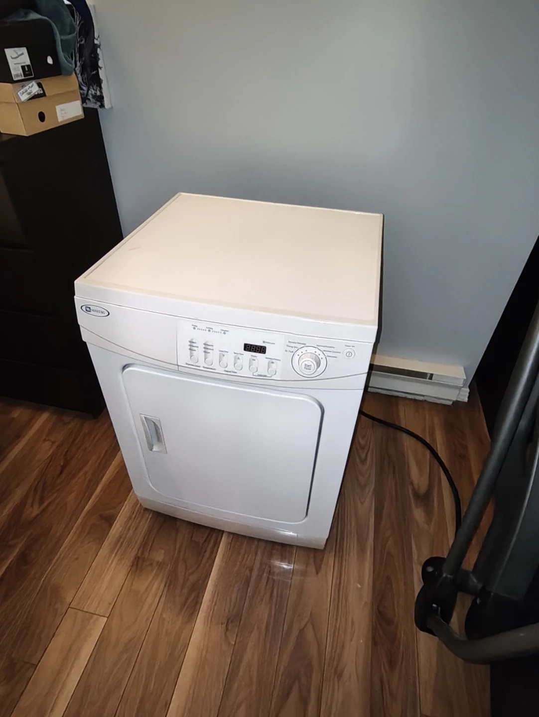 Maytag White Dryer