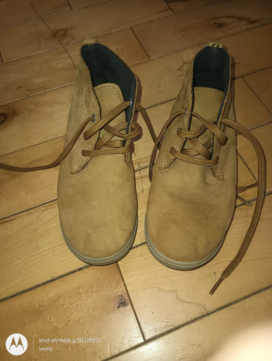 Under Armour Suede Chukka Boots Tan