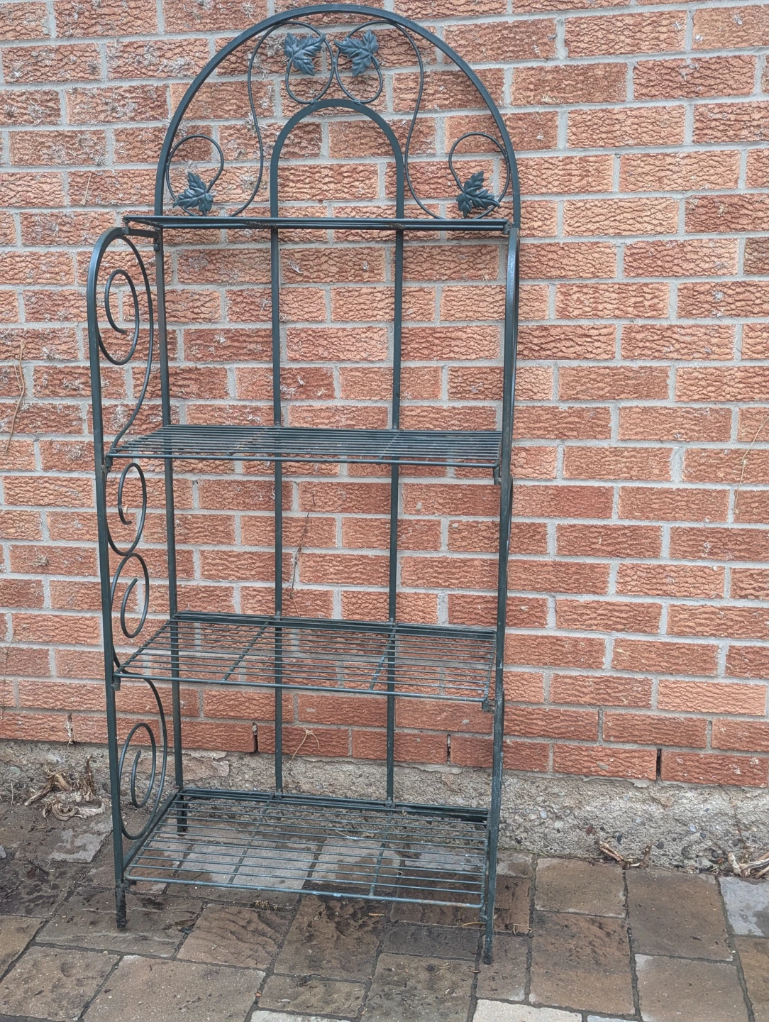 Ornate Dark Forest Green Metal Baker's Rack with Leaf Details