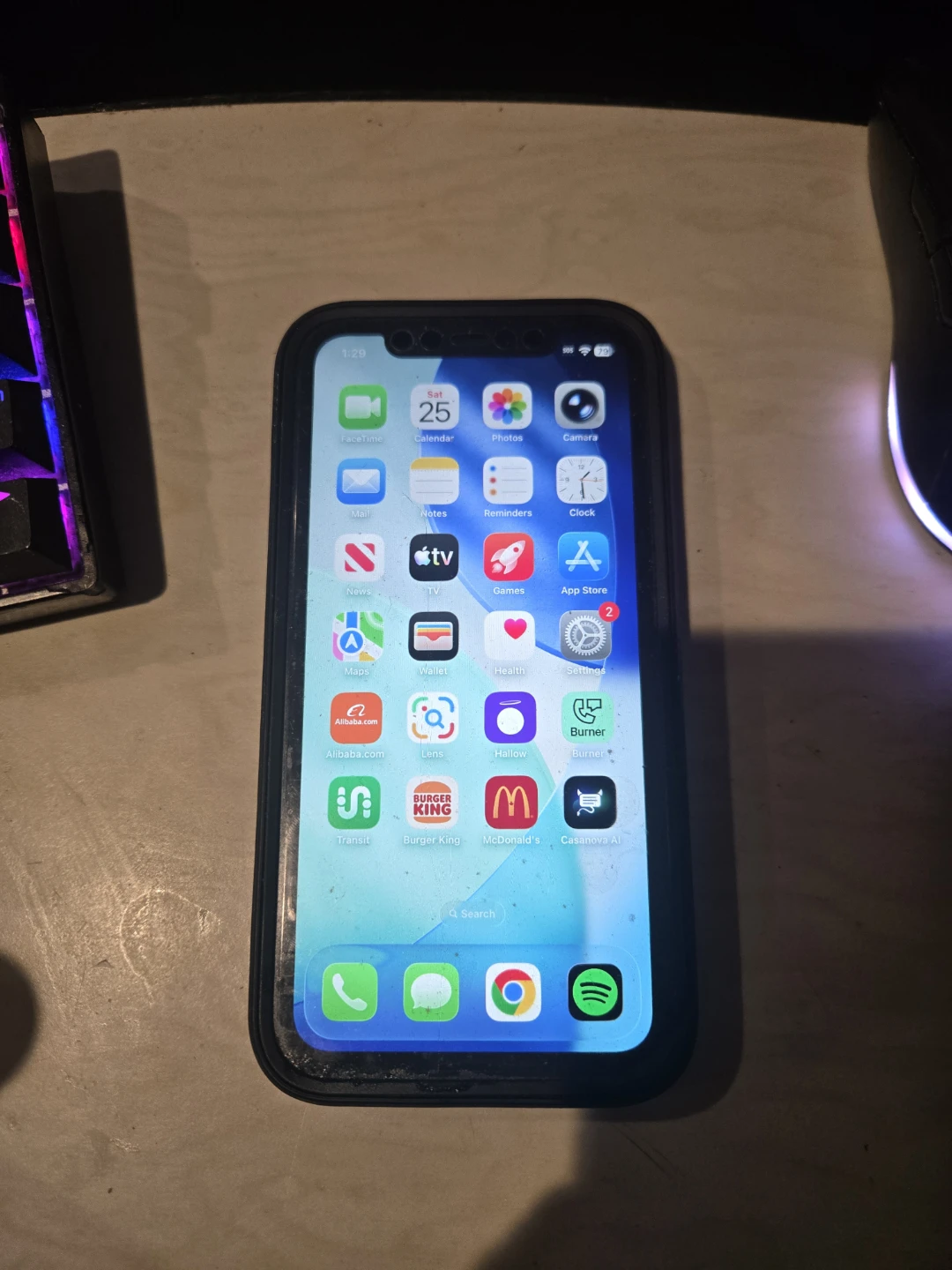 FREE DELIVERY! Prefectly working iPhone 11 w case & charger $175