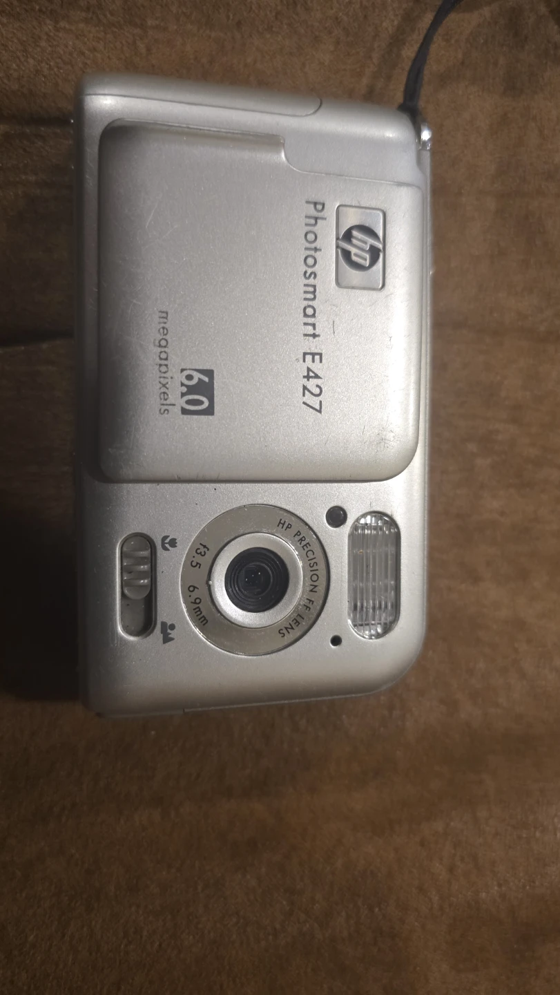 Assorted Digital Cameras - GE, HP, Sony - photo 2