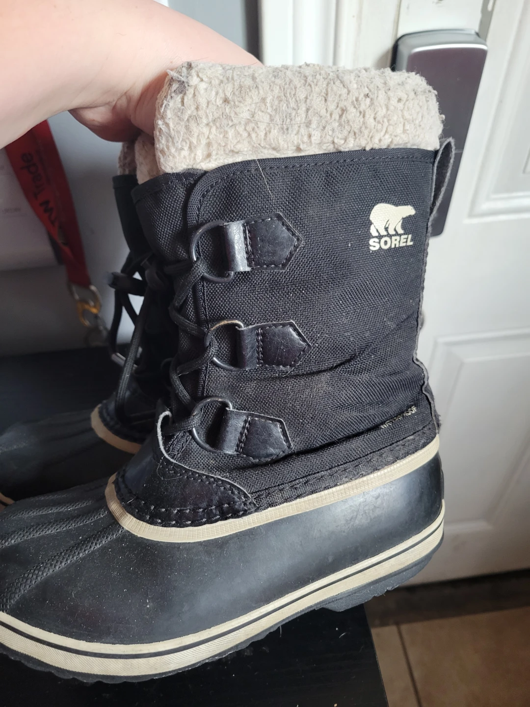 Boys size 2 Sorel boots - photo 2