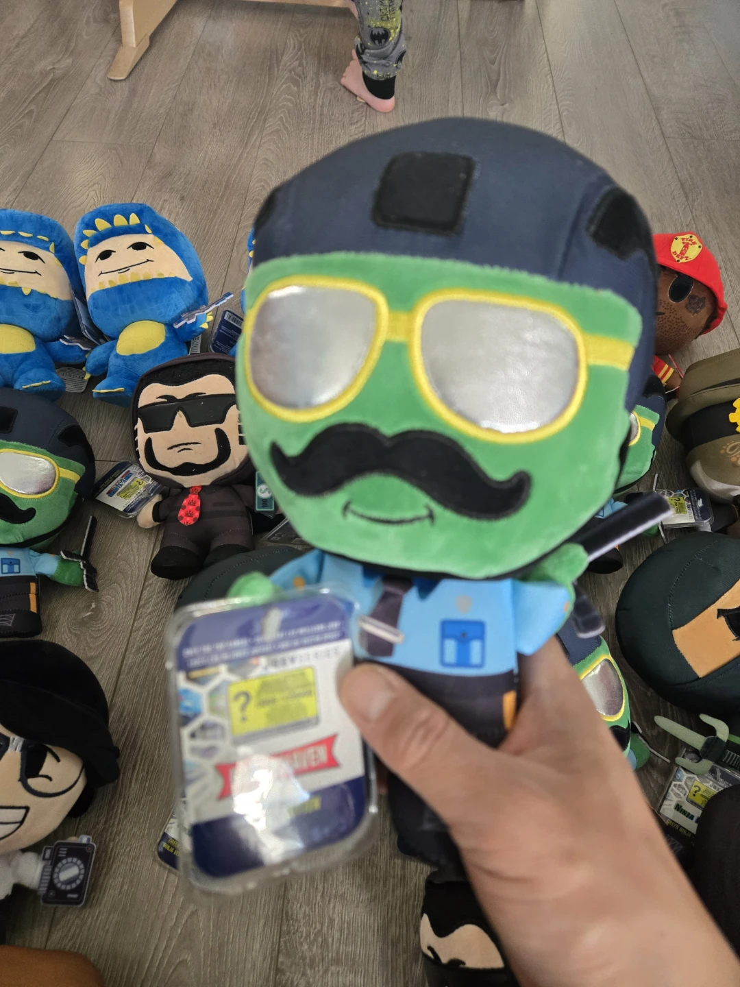 NEW Roblox dev series 8 inch plush - photo 5