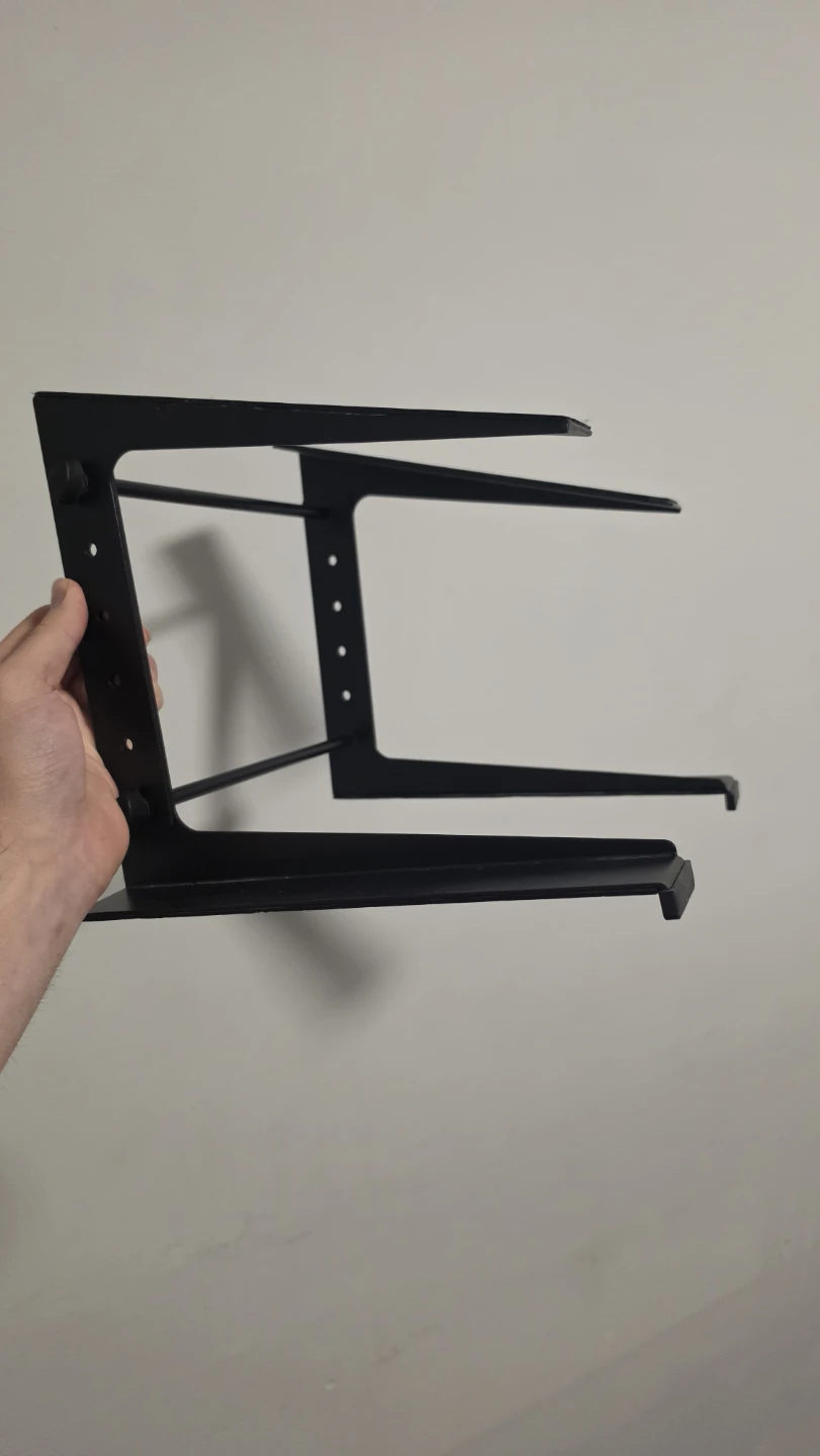 Metal Laptop Stand - photo 2