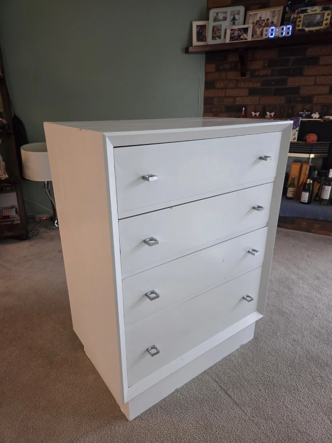 White 4-Drawer Dresser