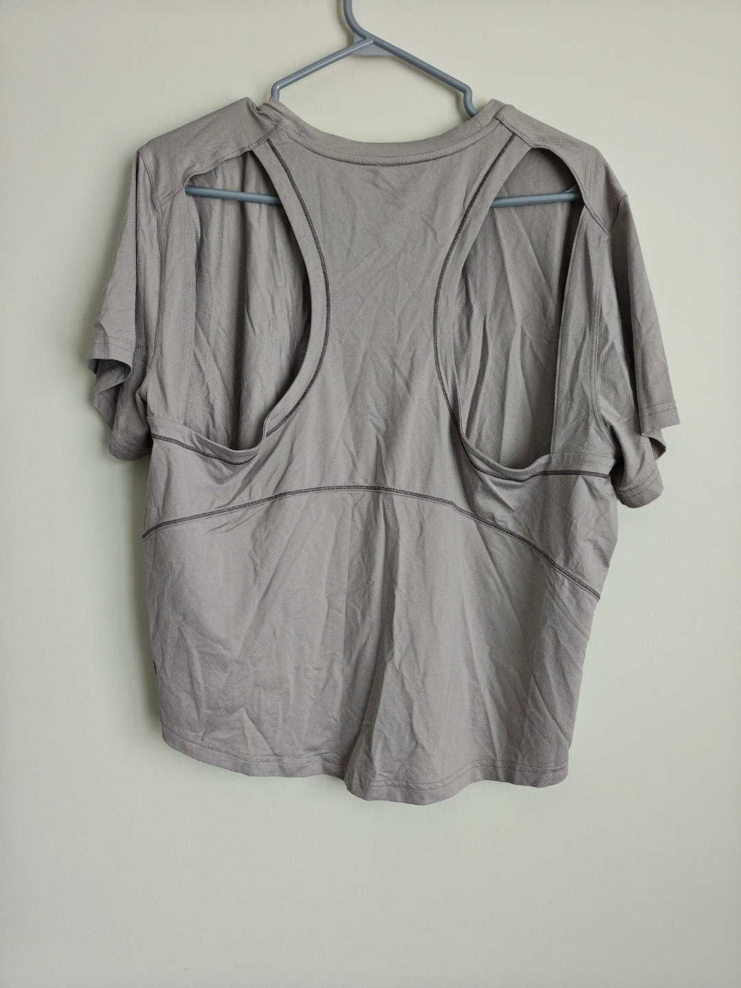 Lululemon Barry's Vancouver T-Shirt - photo 3